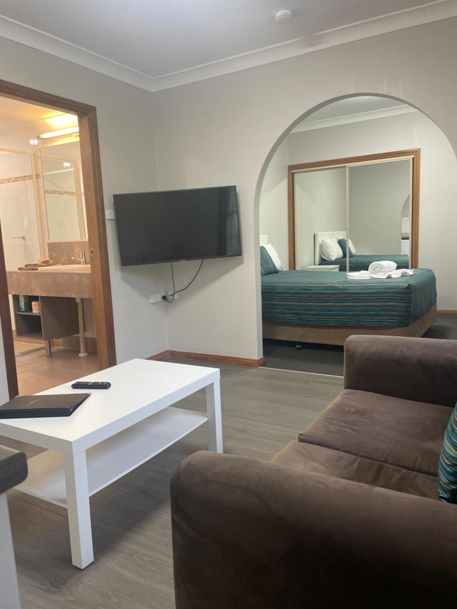 Oasis Inn Ulladulla - Welcoming Guests 18 Years And Older Luaran gambar