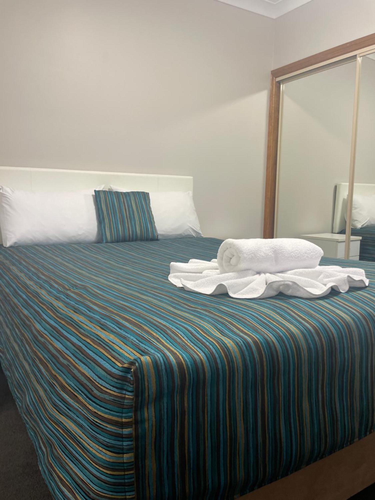 Oasis Inn Ulladulla - Welcoming Guests 18 Years And Older Luaran gambar
