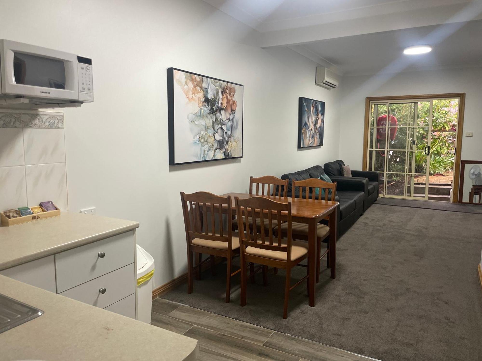 Oasis Inn Ulladulla - Welcoming Guests 18 Years And Older Luaran gambar